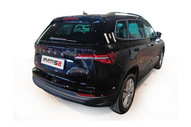 Škoda Karoq Karoq 2.0 tdi Selection 150cv DSG / Fari LED - Park Pilot ant e post - Retrocamera - SmartLink (con cavo e wireless) - Foto 3