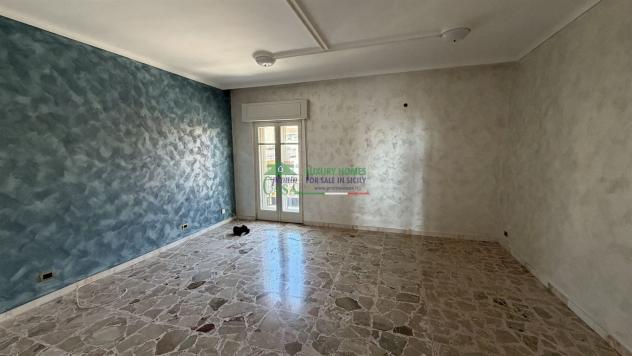 Rif. 9842 - Ampio appartamento da ristrutturare 'zona Bellarmino', Ragusa - Foto 8