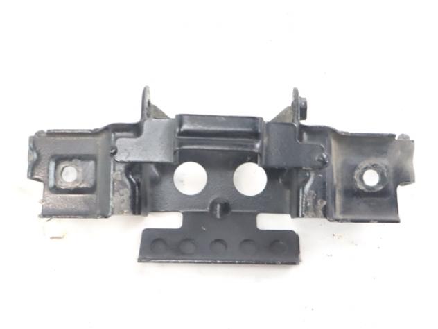 SUZUKI GSX R 600 4455033E00 SUPPORTO SERBATOIO 97- 00 FUEL TANK BRACKET - Foto 2
