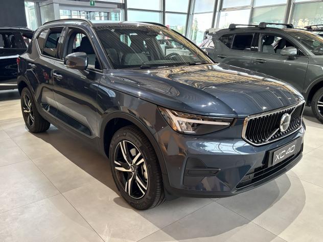 Volvo XC40 XC40 B3 automatico Core - Foto 2