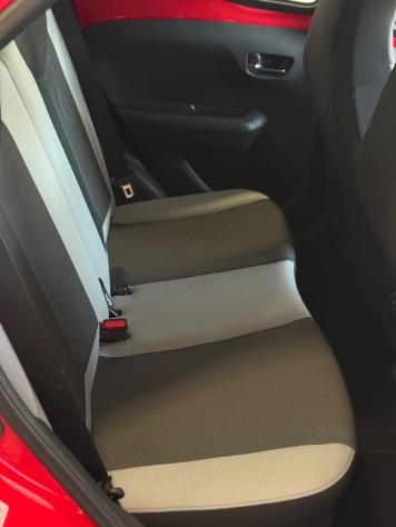 Toyota Aygo 1.0 VVT-i 69 CV 5 porte x-cool - Foto 10