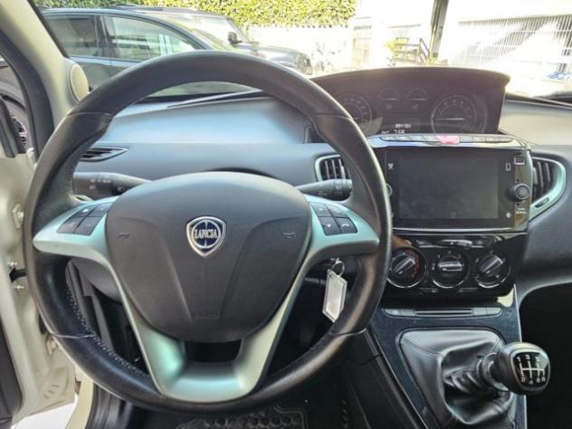 LANCIA Ypsilon 1.0 FireFly 5 porte S&S Hybrid Gold tua da €125,00 rif. 24126416 - Foto 10