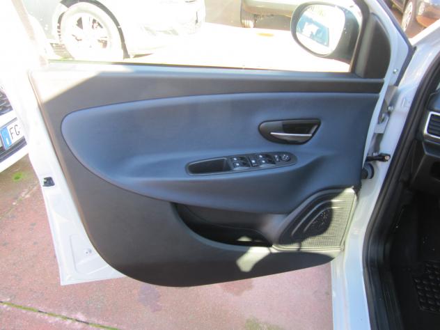 Lancia Ypsilon 1.2 69 CV 5 porte GPL Ecochic Mya - Foto 10