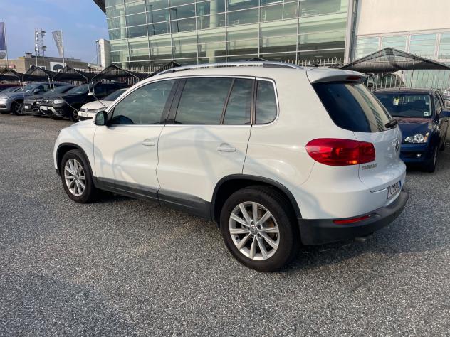 Volkswagen Tiguan 2.0 TDI 110 CV Sport & Style BlueMotion Technology - Foto 3