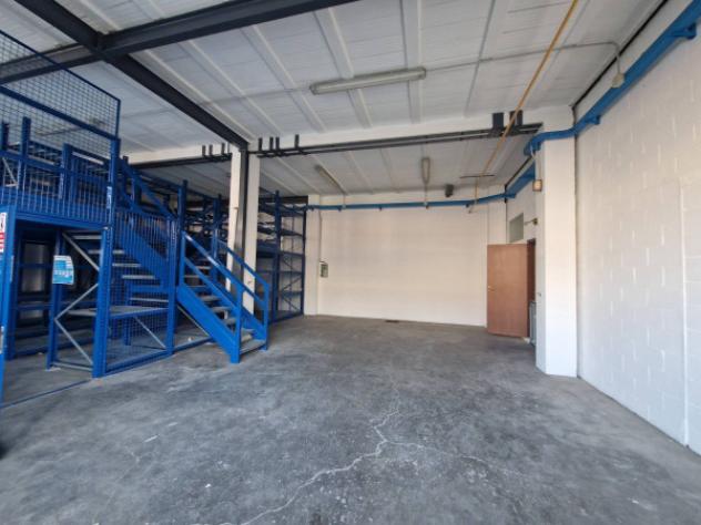 Immobile di 130 m² con 1 locale in affitto a Rho - Foto 9