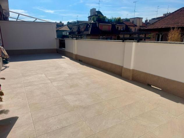 Attico / Mansarda di 103 m² con 3 locali in vendita a Milano - Foto 10