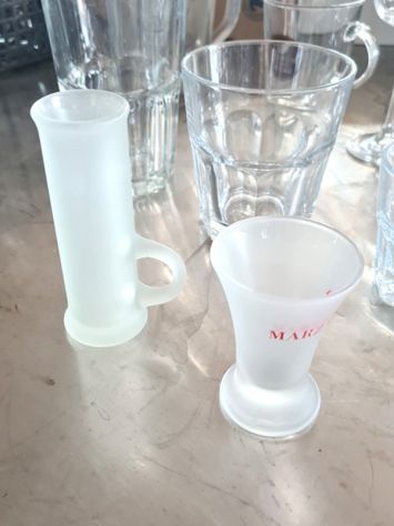 bicchieri e calici per vino e liquori usati - Foto 2