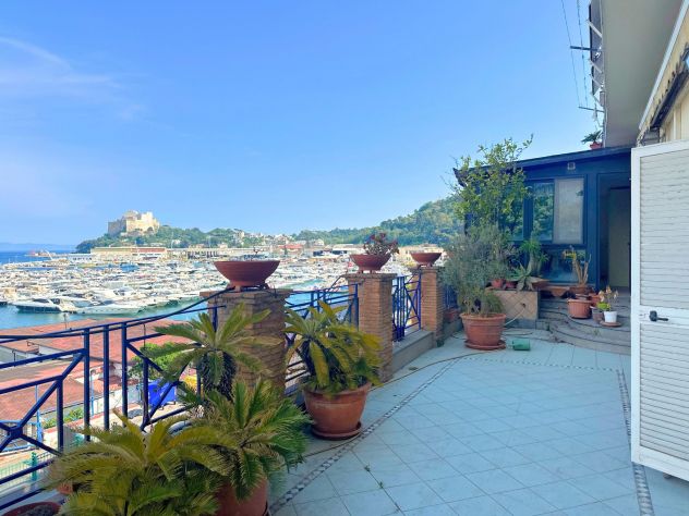 Baia: residenza fronte mare con terrazza panoramica - Foto 6