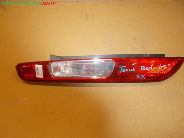 FANALE POST.S. NO A LED FORD FOCUS (CB4) 3p / 5p / Style Wagon  Parti elettriche  Fanaleria  Fanali  Fanale post. sx. FORD - FOCUS - 01-03-2008 - 01-0