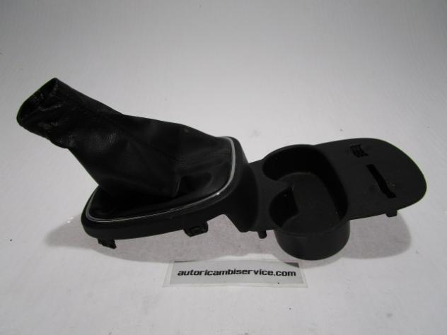 13205815 CUFFIA CAMBIO MANUALE OPEL CORSA D 1.3 D 55KW 5M 3P (2006) RICAMBIO USATO