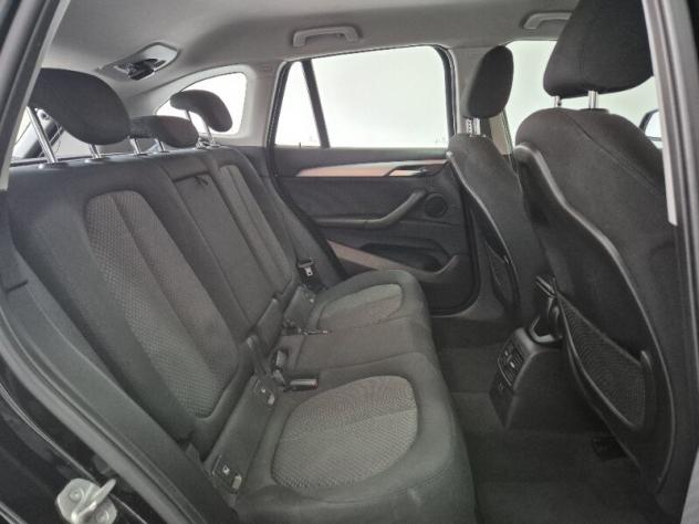 BMW X1 (F48) X1 sDrive18d Business Advantage - Foto 8