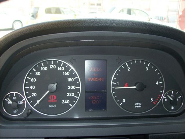 Mercedes A160 CDI 82CV Executive - Foto 9