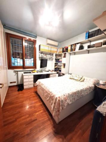 Villa di 224 m² con più di 5 locali e box auto in vendita a Bologna - Foto 20