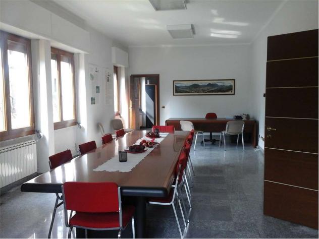 V000037 - AMPIO UFFICIO CON AREA ESTERNA - Foto 5