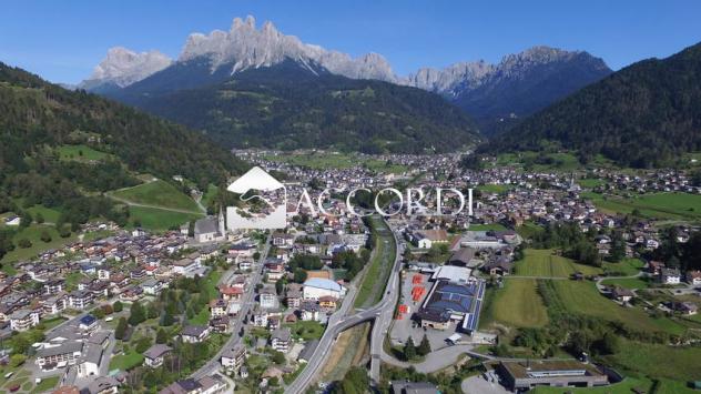 NEGOZIO di 3 vani e di 205 mq (PRIMIERO SAN MARTINO DI CASTROZZA) rif. DN364 - Foto 7
