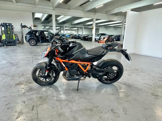 KTM 1290 Super Duke R 180CV rif. 24088259 - Foto 4