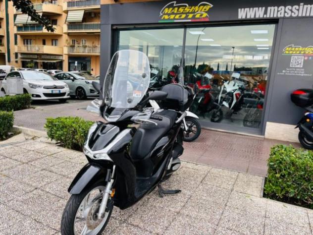 HONDA SH 150 TUTTO INCLUSO ANCHE PASSAGGIO! MINI RATE rif. 23799768 - Foto 3
