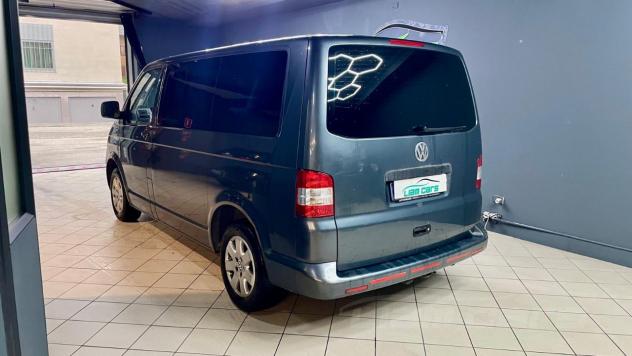 Volkswagen Multivan 2.5 tdi Comfortline 130cv dpf E4 - Foto 6