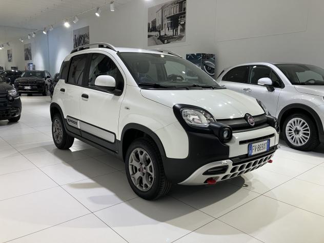 FIAT Panda Cross 0.9 TwinAir Turbo 85cv E6d-T. Cross 4x4 - Foto 3