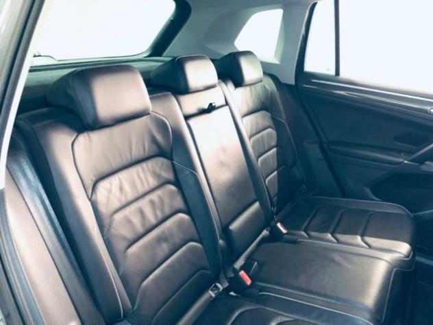 VOLKSWAGEN Tiguan 2.0 TDI SCR DSG 4MOTION Executive BMT rif. 23379541 - Foto 7