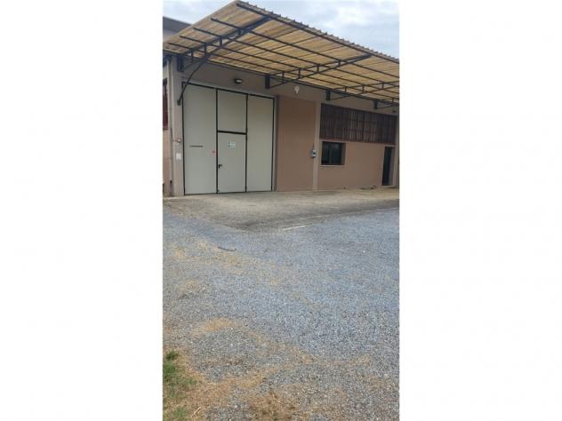 Capannone artigianale in vendita a Lamporecchio 620 mq Rif: 1337558