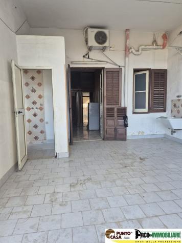 PALERMO Oreto/Stazione– Via Carlo Gemellaro, AMPIO 4 vani da ristrutturare CON TERRAZZO - Foto 5