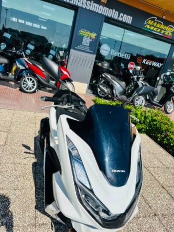 HONDA PCX 125 TUTTO INCLUSO ANCHE PASSAGGIO! MINI RATE rif. 23883754 - Foto 8