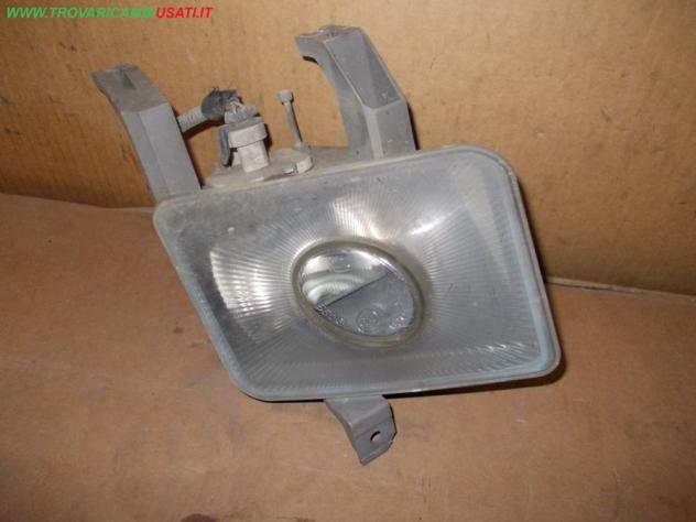 PROIETTORE FENDINEBBIA S. SX OPEL VECTRA (J96) Parti elettriche Fanaleria Fendinebbia dx. OPEL - VECTRA - 01-03-1999 - 01-05-2002