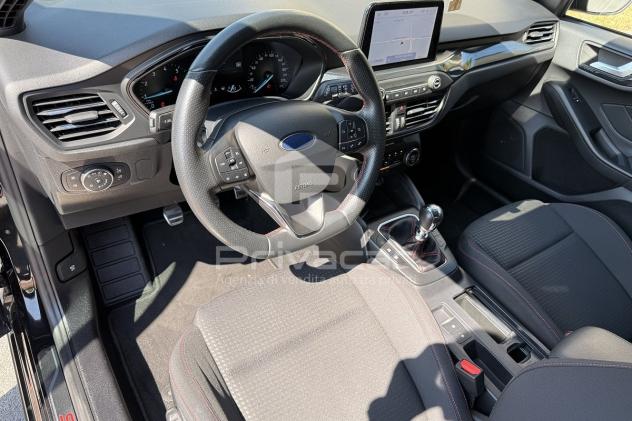 FORD Focus 1.0 EcoBoost Hybrid 125 CV 5p. ST-Line - Foto 10