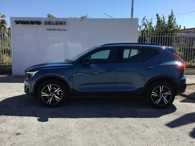 Volvo XC40 B3 automatico Plus Dark - Foto 6