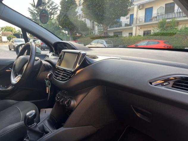 Peugeot 208 BlueHDi 75 5 porte Allure - Foto 10