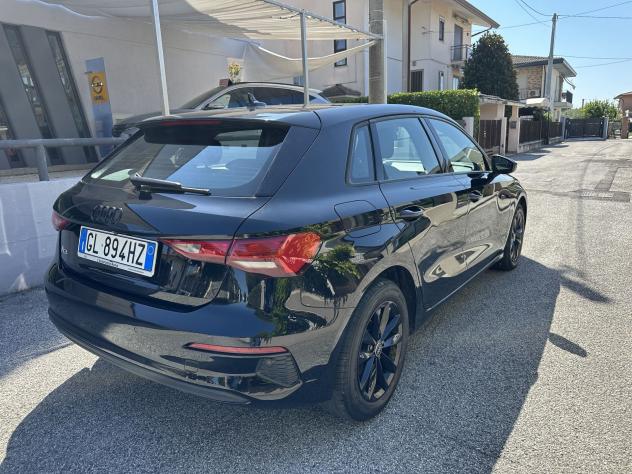 Audi A3 Sportback 30 TFSI S tronic Business TOTAL BLACK - Foto 5
