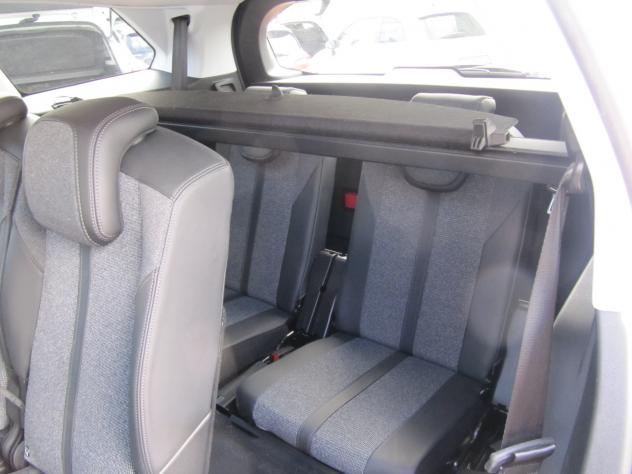 Peugeot 5008 BlueHDi 130 S&S EAT8 Allure - automatico - Foto 10