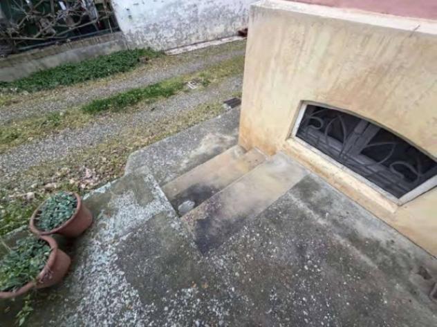 Immobile in asta di 396 m² con più di 5 locali e box auto in vendita a Bondeno - Foto 6