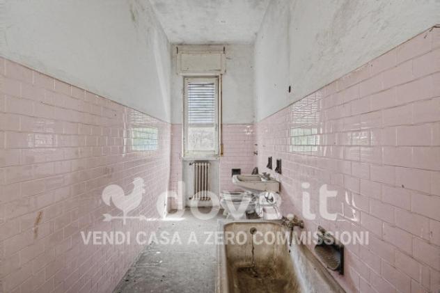 Palazzo / Stabile di 800 m² con più di 5 locali in vendita a Cadorago - Foto 17