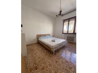 Stanza in appartamento in affitto a Siena