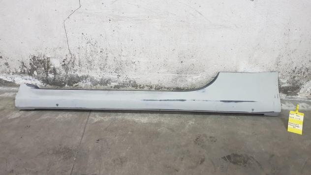 MINIGONNA LATO SINISTRA ABARTH 500 Fiat 735509255 (07)