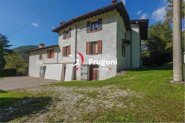 VSB84 - CASALE COMPOSTO DA 3 APPARTAMENTI CON 19.000 MQ - Foto 7