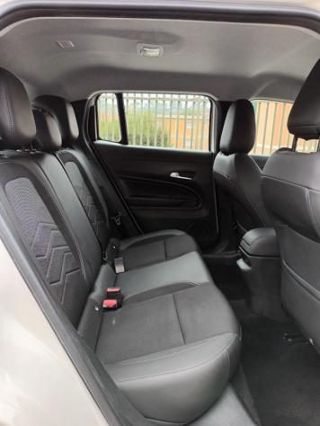 JEEP Avenger 1200 TURBO ALTITUDE 100CV CARPLAY PDC"17 rif. 24086415 - Foto 8