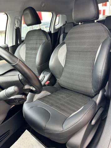 Peugeot 2008 1.6HDi 100Cv Allure -Neopatentati - Foto 8