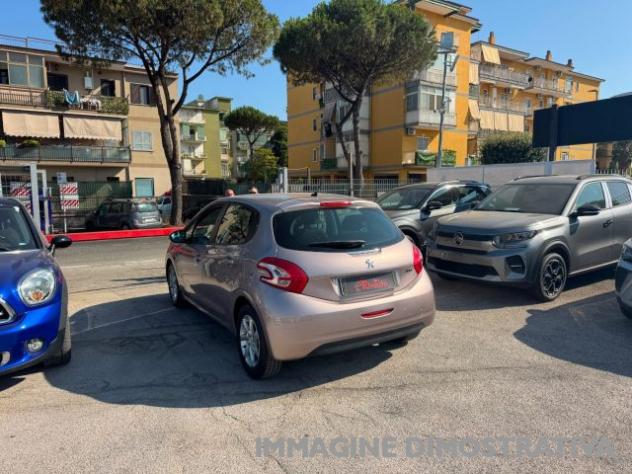 PEUGEOT 208 1.4 8V HDi 68CV 5p. Allure rif. 24040531 - Foto 6