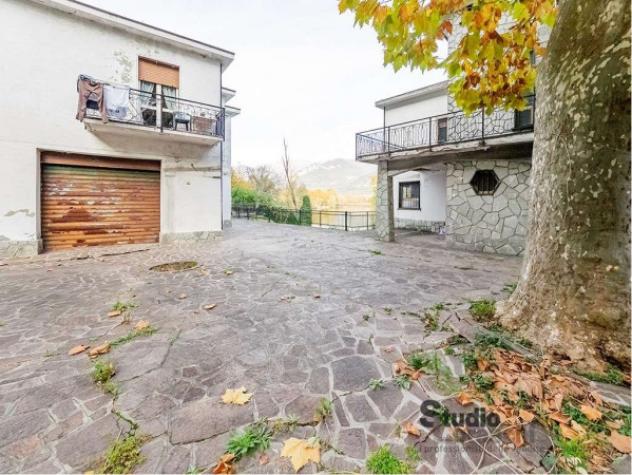 Palazzo / Stabile di 750 m² con più di 5 locali in vendita a Olginate - Foto 5