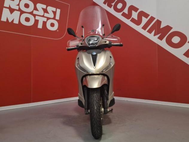 PIAGGIO Beverly 300 i.e. Beverly 300 Piaggio ABS-ASR MY21 (2021-) rif. 24065633 - Foto 8