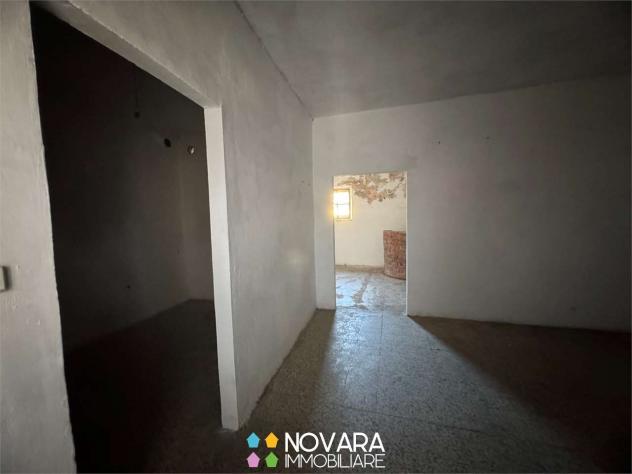 V001758 - RUSTICO NEL BORGO DI CARPIGNANO SESIA - Foto 7