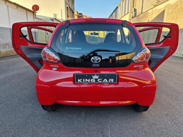 Toyota Aygo 1.0 12V VVT-i 5 porte Now - Foto 8