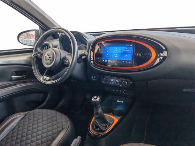 Toyota Aygo X X 1.0 VVT-i 72 CV 5 porte Limited - Foto 9