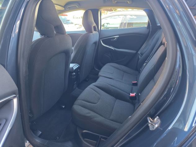 Volvo V40 D2 Momentum - Foto 10