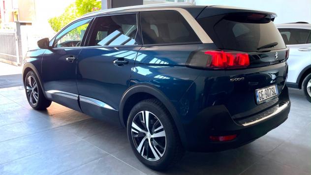 PEUGEOT 5008 1.5 ALLURE 131CV - SETTE POSTI, FULL LED, NEOPATENTATI - Foto 6