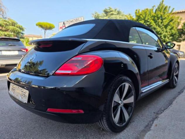 VOLKSWAGEN Maggiolino Cabrio 1.2 TSI Design BlueMotion Technology rif. 23909595 - Foto 4
