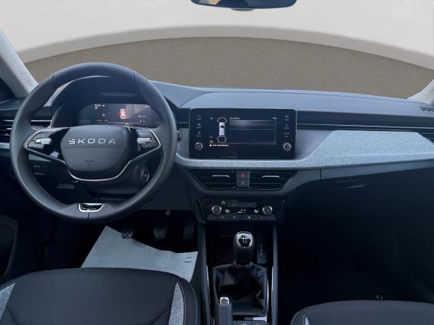 Škoda Kamiq 1.0 TSI Selection 70kW - Foto 7